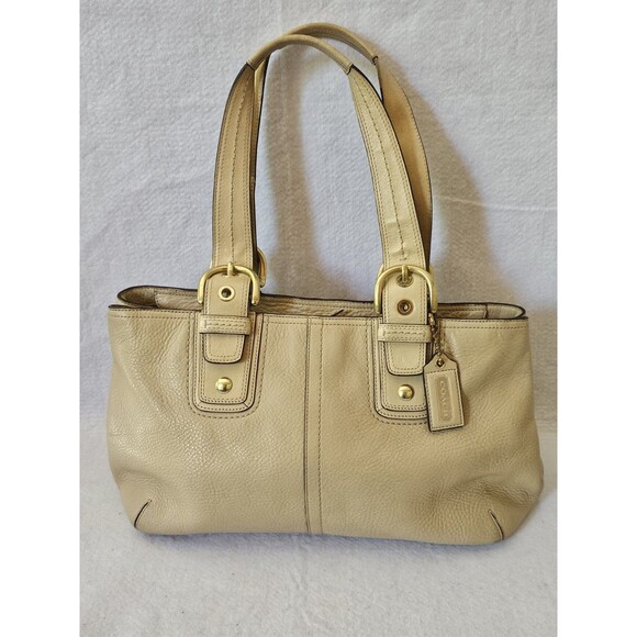 Coach Soho Collection Cream Pebbled Leather Tote 11844 - Picture 1 of 9
